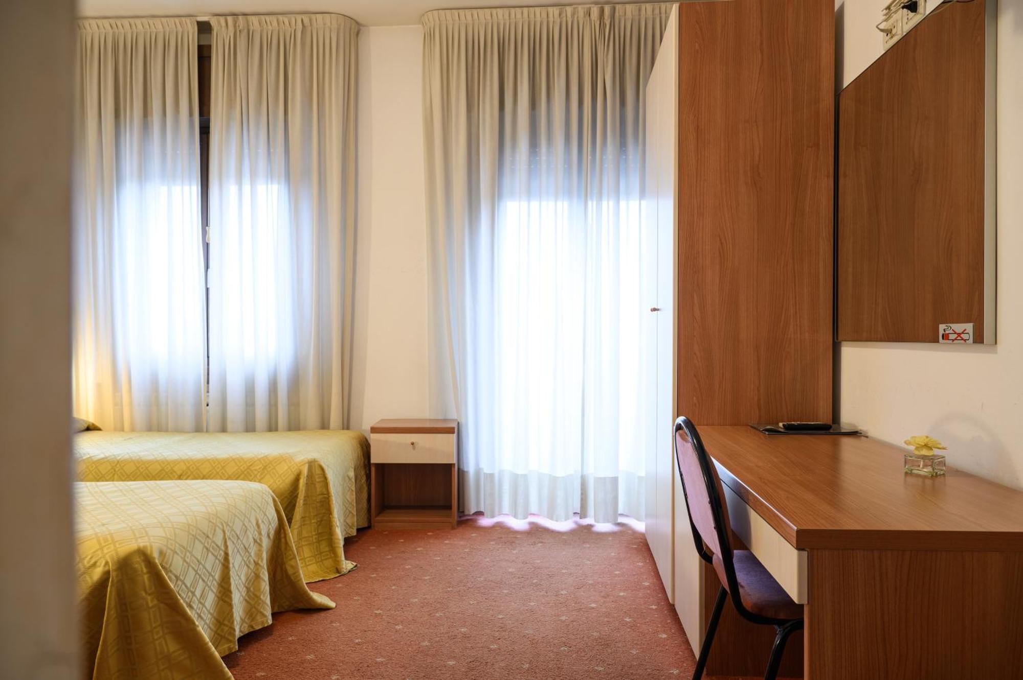 Due Ragni E Ristorante Hotel 3*